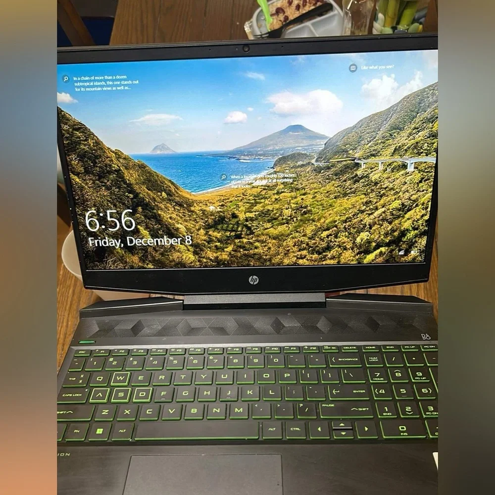 HP Pavilion 15’6 cpu Intel i5 gpu Nvidia GTX 1650 Ti 8GB RAM  256 GB of Storage